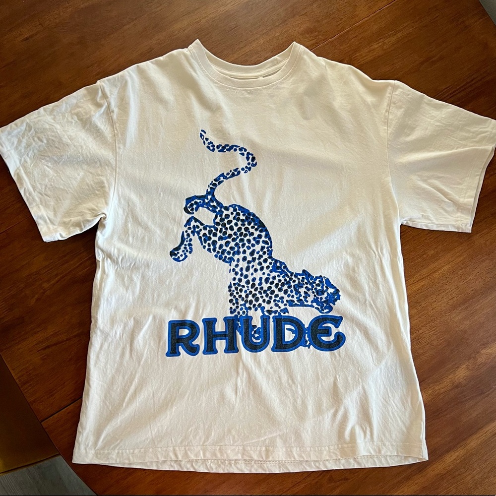 Rhude T Shirt size S runs big more like an M or L